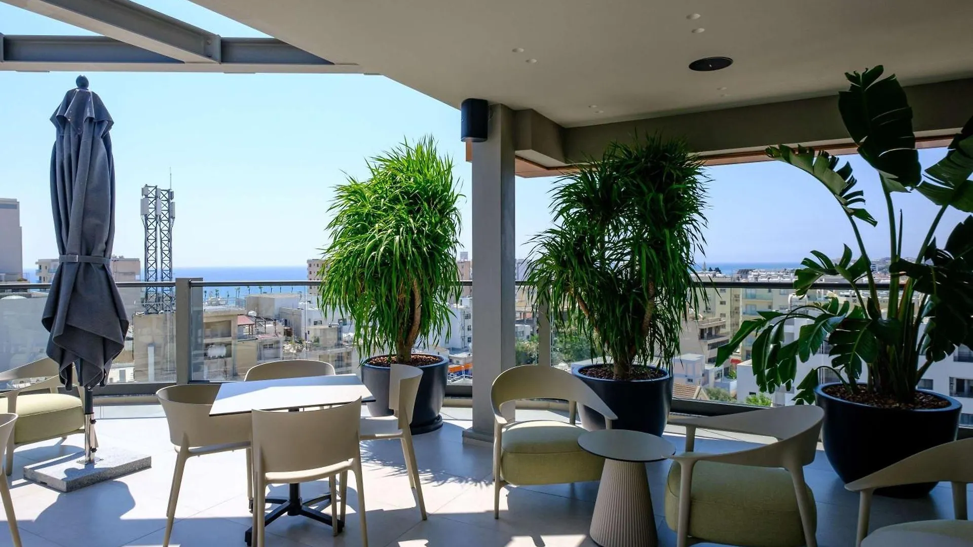 Mercure Larnaca City قبرص