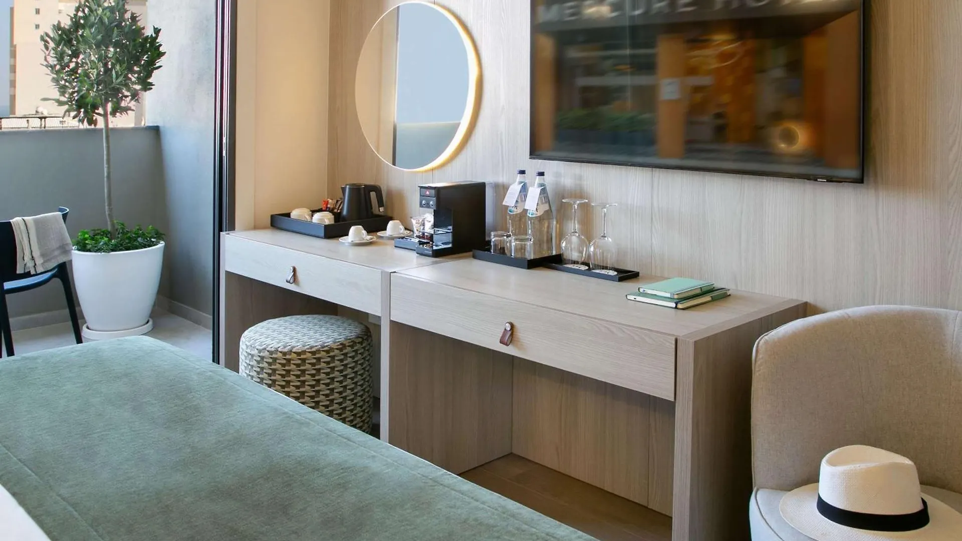 Mercure Larnaca City 3*,  Cypr
